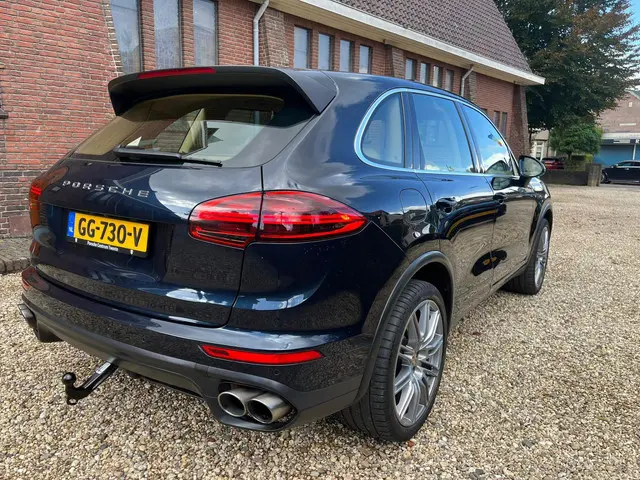Porsche Cayenne 3.0 S E-Hybrid 2015 Hybride Benzine 15