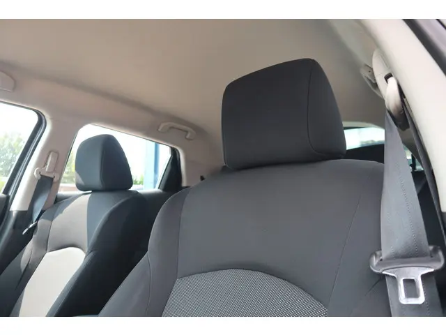 Nissan Juke 1.6 Acenta 2012 Benzine 9
