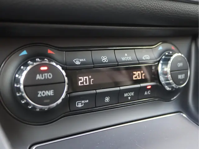 Mercedes-Benz GLA 180 AMG 2019 Benzine 62