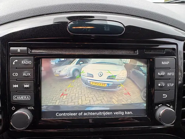 Nissan Juke 1.2 DIG-T S/S Acenta Navigatie 2016 Benzine 8