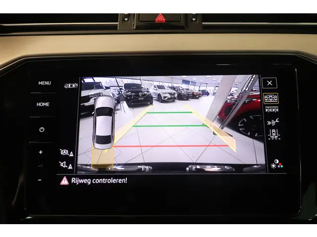 Volkswagen Passat 1.5 TSI R-Line Business + 2022 Benzine 12