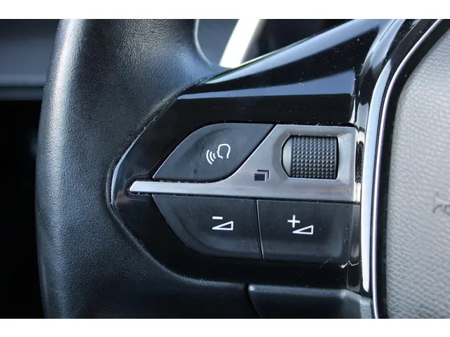 Peugeot 508 SW 1.5 BlueHDI Allure 2020 Diesel 20