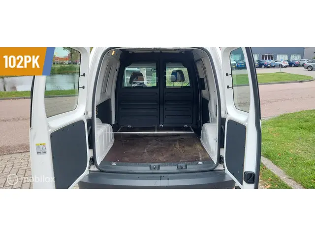 Volkswagen Caddy 2.0 TDI 75KW/102PK 2021 Diesel 17
