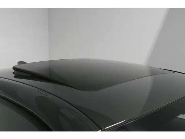 BMW 3 Serie 330e xDrive M Sport 2021 Hybride Benzine 14