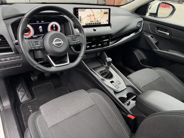 Nissan QASHQAI 1.3 MHEV N-Connecta 2023 Benzine 10