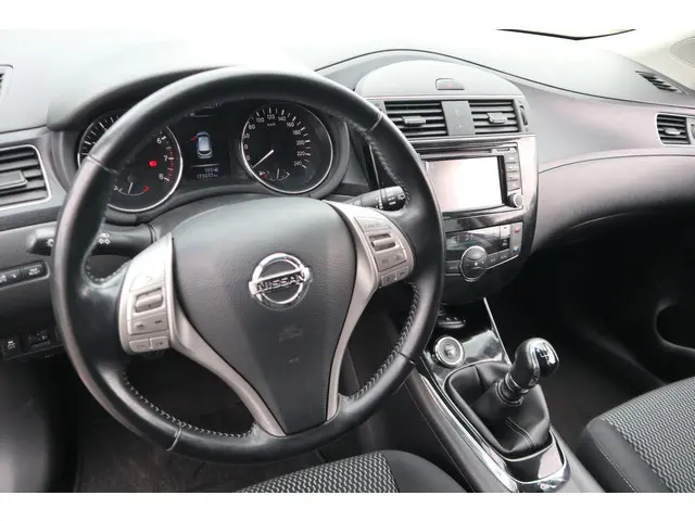 Nissan Pulsar 3