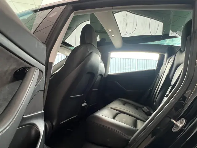 Tesla Model 3 Standard RWD Plus 60 kWh 2020 Elektrisch 12