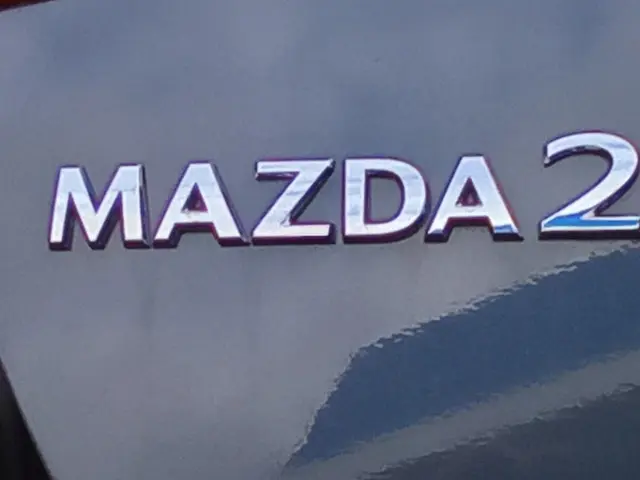 Mazda 2 1.5 Skyactiv-G Luxury 2020 Hybride Benzine 16