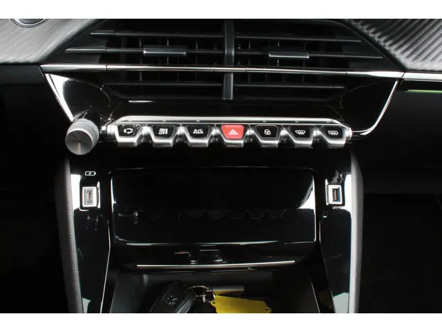 Peugeot 208 1.2 PureTech GT-Line 2020 Benzine 21