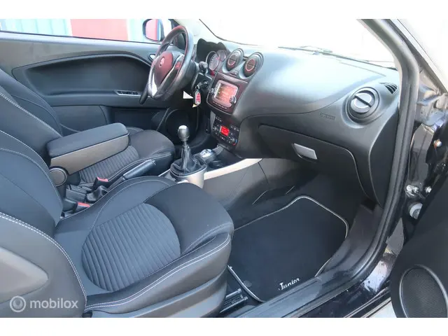 Alfa Romeo MiTo 0.9 TwinAir Junior 2015 Benzine 19