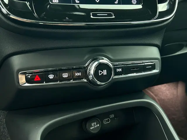 Volvo XC40 Recharge Plus 70 kWh 2022 Elektrisch 18