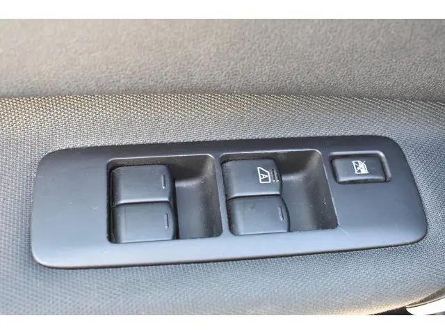 Nissan QASHQAI 1.6 Visia 2013 Benzine 29