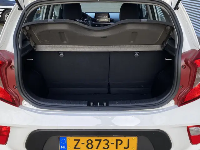 Kia Picanto 1.0 DPi DynamicLine 2024 Benzine 8