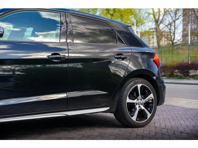 Audi A1 Sportback 40 TFSI S Line Pro Line 2019 Benzine 31