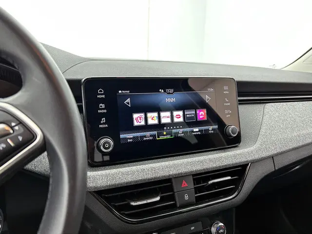 Škoda Kamiq 1.0 TSI Business Edition DSG 2025 Benzine 7