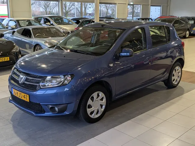 Dacia Sandero 0.9 TCe Lauréate 2013 Benzine 2