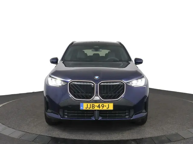 BMW X3 30e xDrive 2025 Hybride Benzine 13