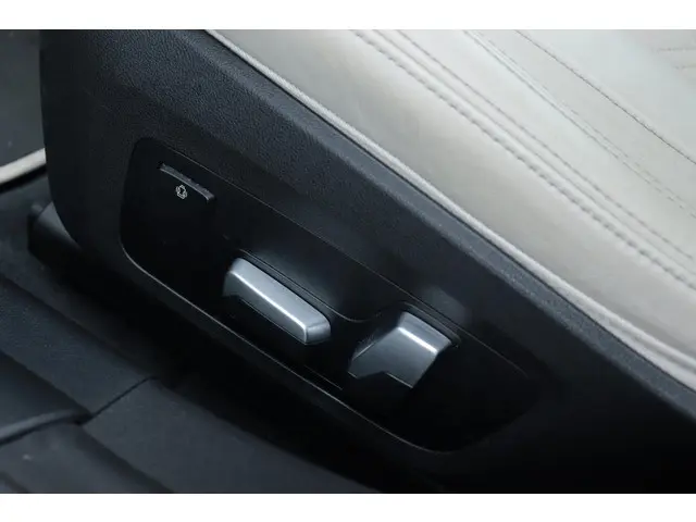 BMW i4 M50 2023 Elektrisch 15