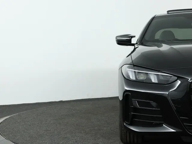 BMW 4 Serie Coupé M440i xDrive 2026 Benzine 26