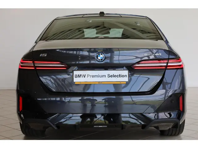 BMW i5 eDrive40 2025 Elektrisch 5