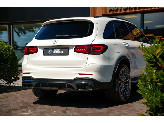 Mercedes-Benz GLC 300e 4MATIC 2021 Hybride Benzine 11