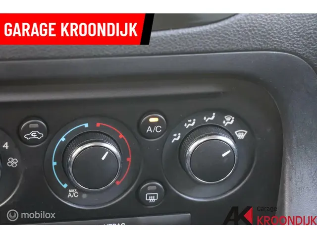 Ford Ka Ka+ 1.2 Trend Ultimate/ 52.000KM / AIRCO / 2016 Benzine 38