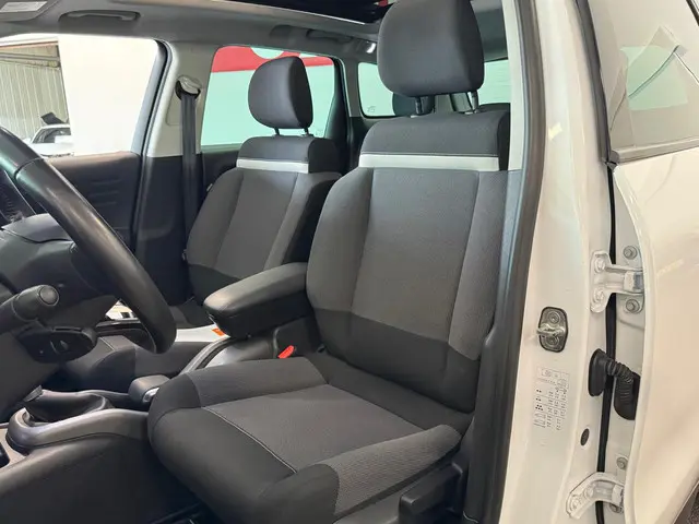 Citroën C3 Aircross 1.2 PureTech S&S Shine 2018 Benzine 12