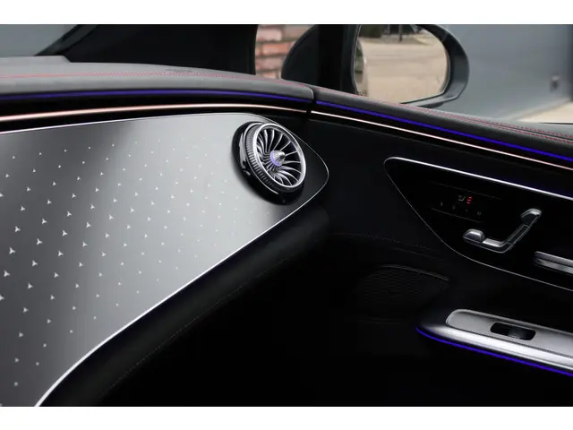 Mercedes-Benz EQE 300 AMG Line 90 kWh | 2025 Elektrisch 8