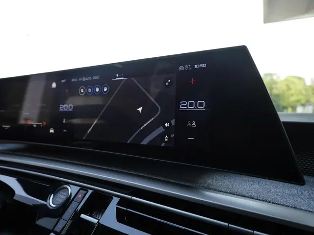 Peugeot 3008 1.2 Hybrid 136 GT 2025 Hybride Benzine 17