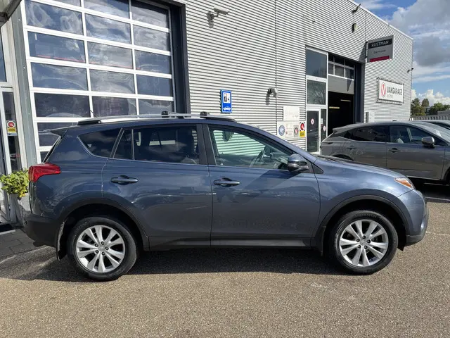 Toyota RAV4 2.5 Limited 4WD Automaat 2013 Benzine 10