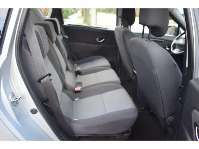 Renault Scénic 1.2 TCe Expression Trekhaak 2013 Benzine 20