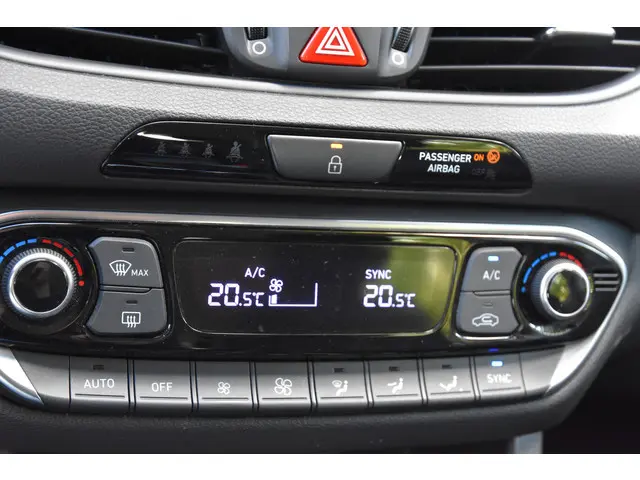 Hyundai i30 1.0 T-GDI Comfort 2019 Benzine 14