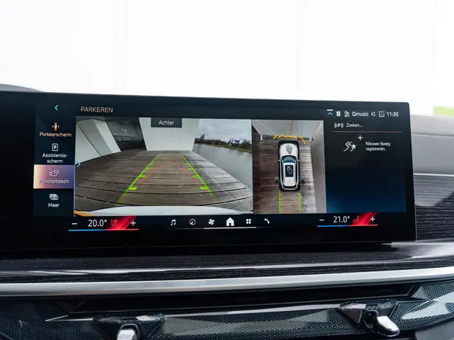 BMW X5 xDrive50e 2025 Hybride Benzine 37