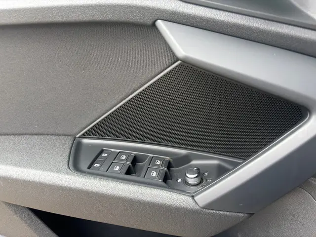 Audi A3 Sportback 35 TFSI Business edition 2020 Benzine 17