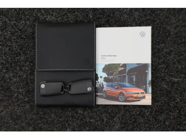 Volkswagen Polo 1.0 TSI Highline 2021 Benzine 47