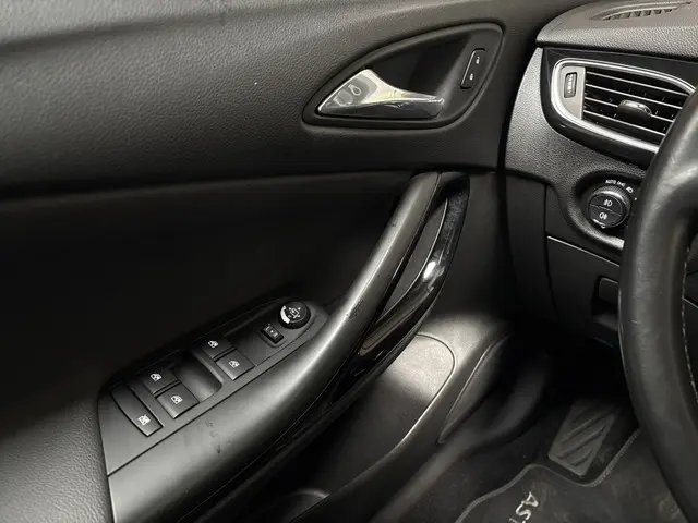 Opel Astra 1.0 Innovation 2018 Benzine 16