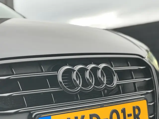 Audi A3 Cabriolet 1.4 TFSI CoD S Line 2015 Benzine 17