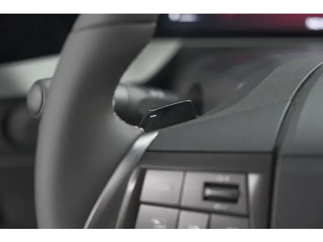 Opel Mokka 130 AT8 Turbo GS 2025 Benzine 32