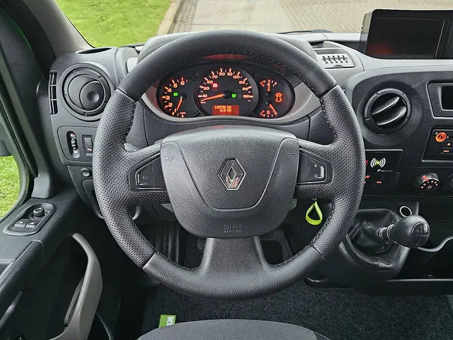 Renault Master 2.3 2017 Diesel 13