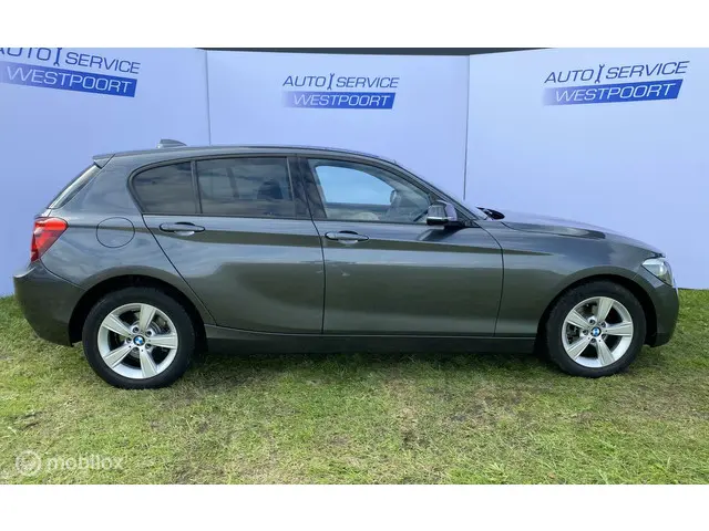 BMW 1 Serie 116i Business 2014 Benzine 8