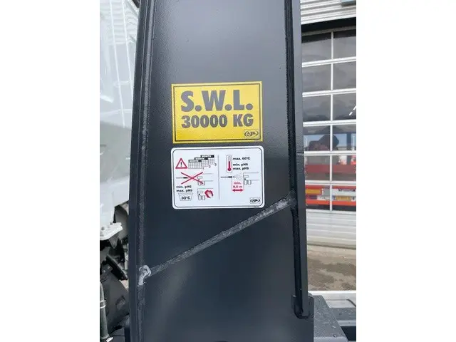 Iveco X-Way 570 6x2 haakarmsysteem 30 ton 2025 Diesel 20