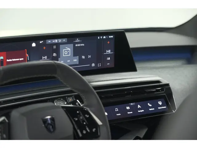 Peugeot 5008 1.2 Hybrid 136 GT 2024 Hybride Benzine 51