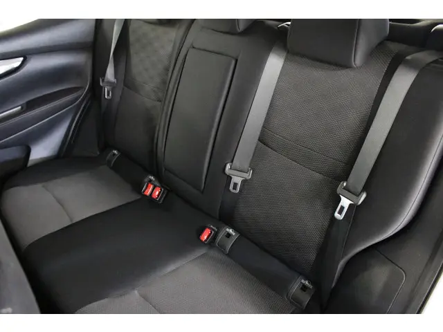 Nissan QASHQAI 1.2 Acenta 2016 Benzine 5