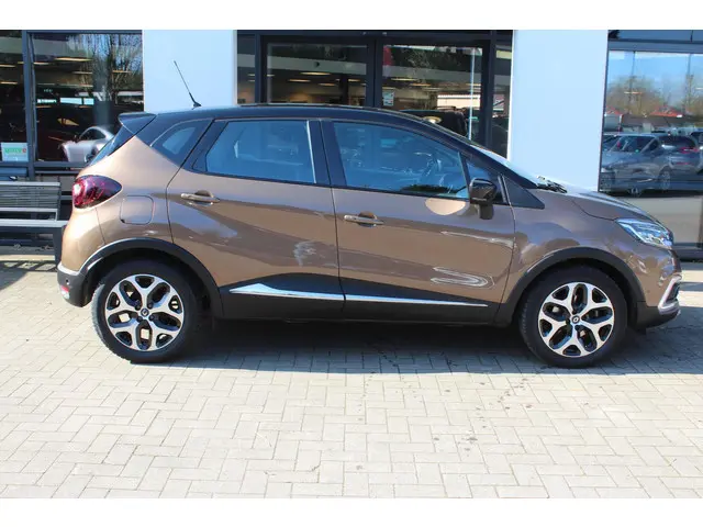 Renault Captur 1.2 TCe Intens 120 pk EDC 2018 Benzine 12