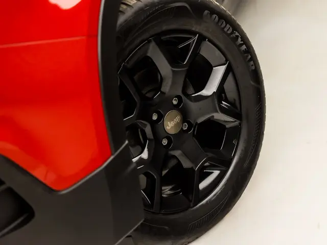 Jeep Avenger 1.2 Altitude Sport 2023 Benzine 17