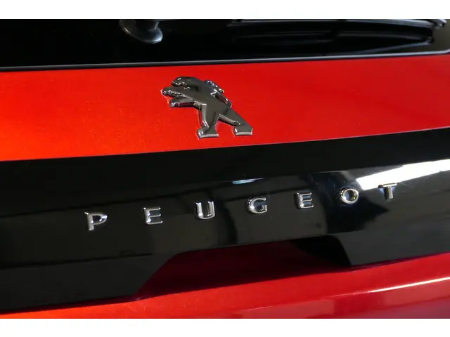 Peugeot 208 1.2 PureTech Allure 2020 Benzine 40