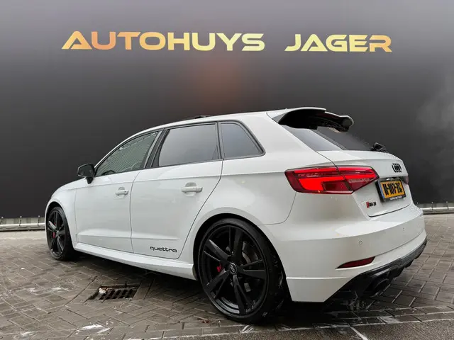 Audi RS3 A3 Sportback 2.5 TFSI quattro 2018 Benzine 2