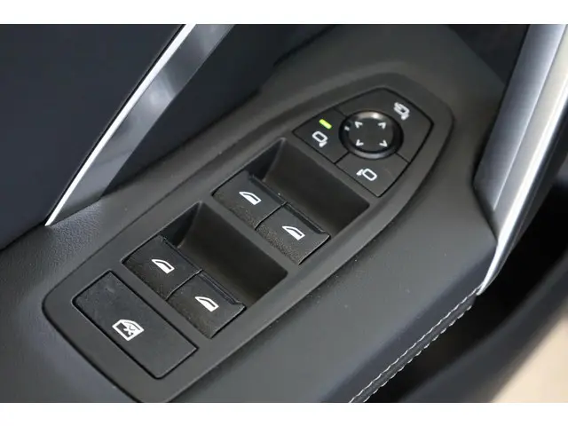 BMW iX1 eDrive20 2025 Elektrisch 23