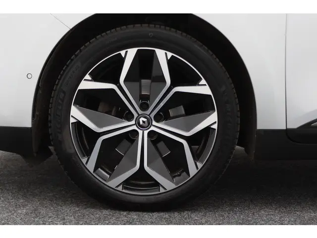 Renault Grand Scénic 1.3 TCe Limited 7p. 2022 Benzine 25