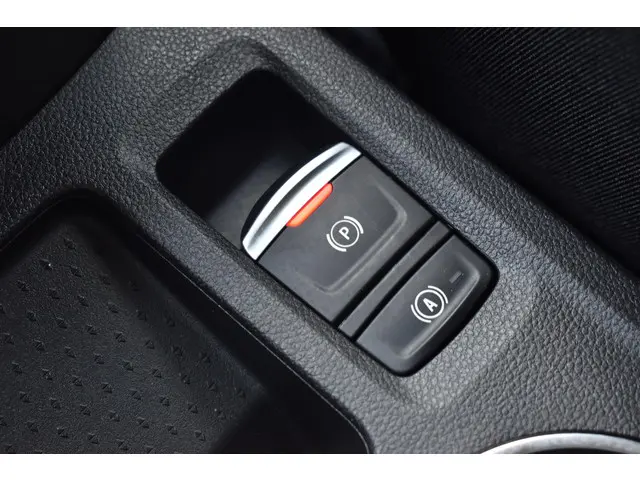 Renault Captur TCe 140 EDC Techno 2024 Benzine 25